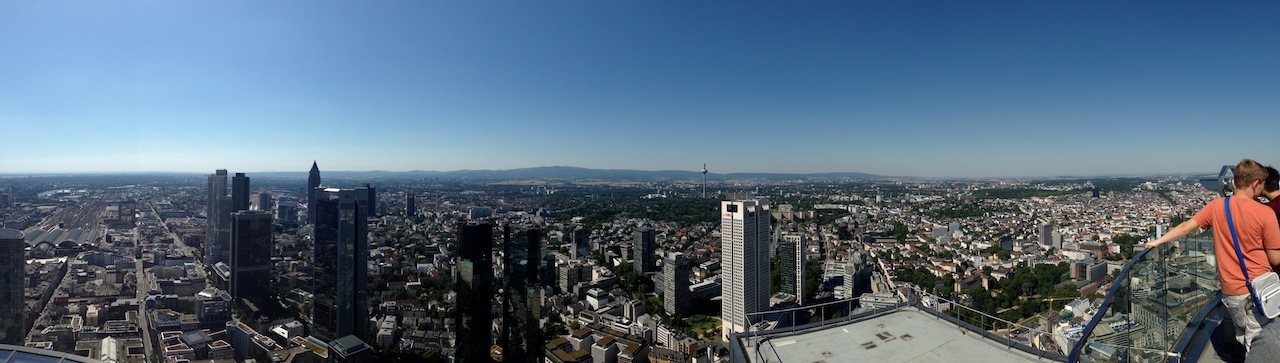 Панорама города