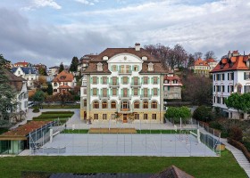 Школа Brillantmont является одним из старейших учебных заведений Швейцарии